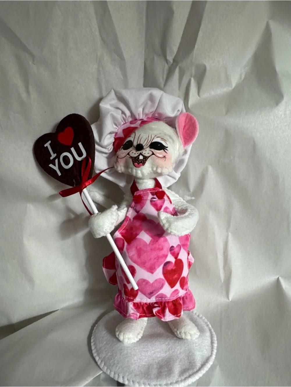 Annalee Pink Heart Mouse Doll with Heart Sign